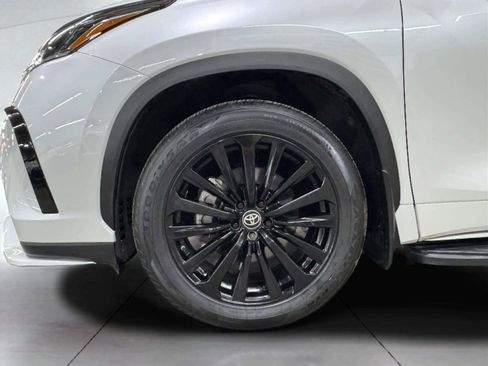 Used 2023 Toyota Highlander XSE AWD/4WD image 59