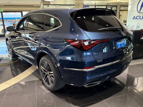 New 2026 Acura MDX w/ Advance Package image 3