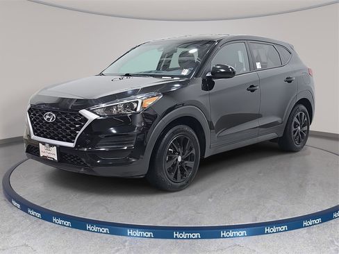 Used 2019 Hyundai Tucson SE image 1