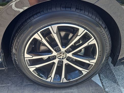 Used 2024 Volkswagen Jetta Sport FWD image 25