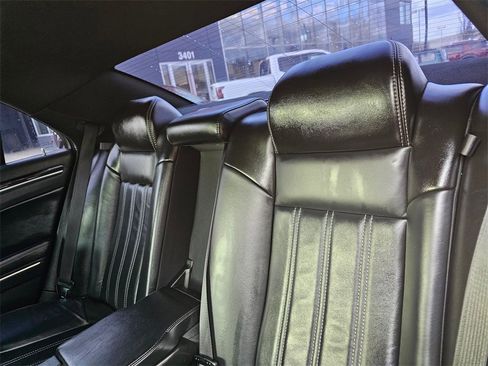 Used 2017 Chrysler 300 S image 11