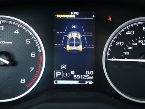 Used 2021 Subaru Forester Premium image 26