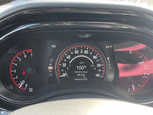 Used 2025 Dodge Durango GT RWD image 21