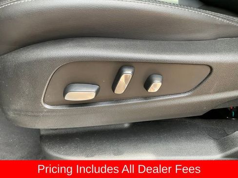 Used 2023 Cadillac XT5 Premium Luxury FWD image 6