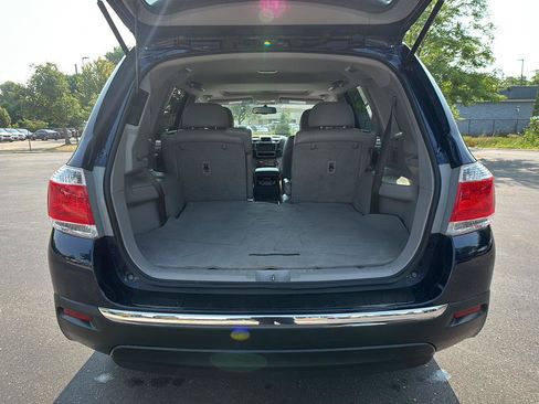 Used 2013 Toyota Highlander Limited AWD/4WD image 12