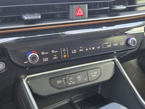 New 2026 Kia Carnival SX Prestige image 14