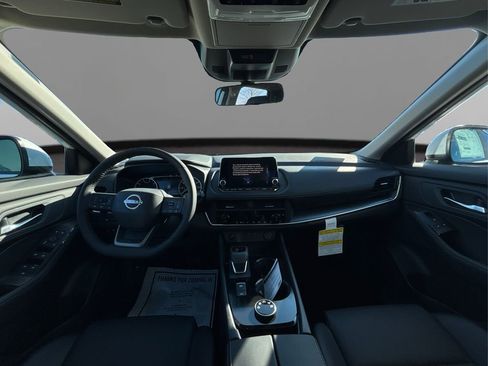 New 2026 Nissan Rogue SV w/ SV Premium Package image 19