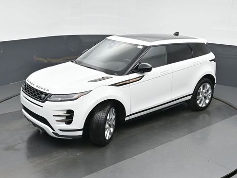 Used 2023 Land Rover Range Rover Evoque R-Dynamic SE image 32