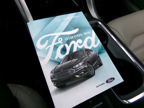 Used 2018 Ford Fusion Energi SE FWD image 24