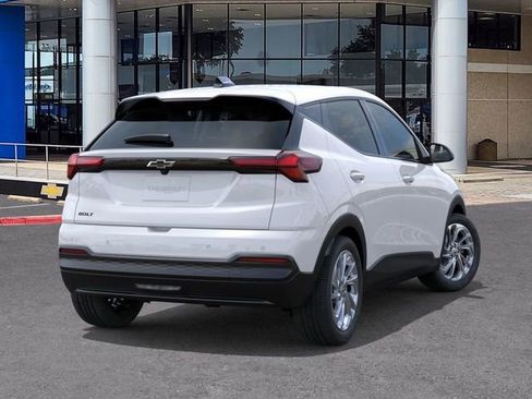 New 2027 Chevrolet Bolt LT image 4