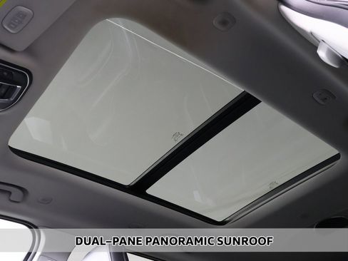 Used 2021 Jeep Grand Cherokee L Limited w/ MOPAR Finishing Package image 4