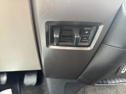Used 2019 Ford F150 XLT AWD/4WD image 26