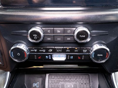 Used 2023 Ford F150 Platinum w/ Equipment Group 701A High AWD/4WD image 30