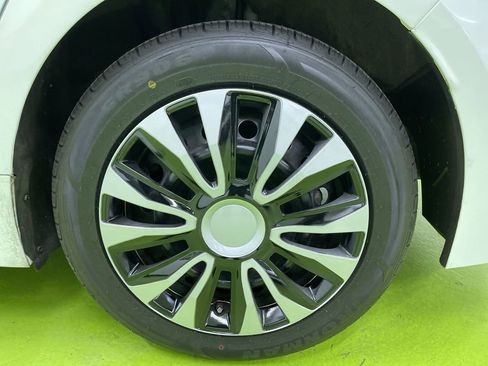 Used 2022 Toyota Corolla LE image 15