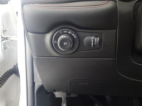 Used 2023 Dodge Durango GT image 15