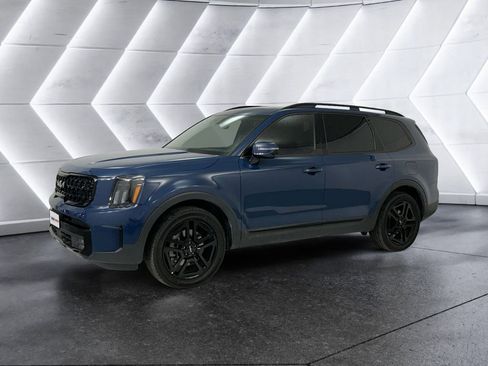 Used 2024 Kia Telluride SX X-Line AWD/4WD image 3