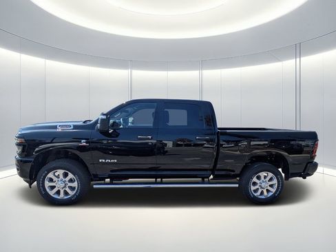 New 2026 RAM 2500 Big Horn AWD/4WD image 7