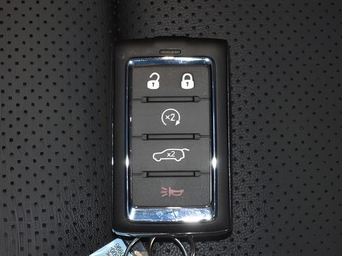 New 2026 Jeep Cherokee Limited AWD/4WD image 9