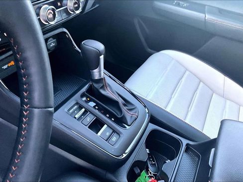 Used 2025 Honda CR-V Sport Touring image 21