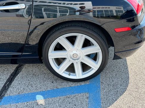 Used 2008 Chrysler Crossfire Limited RWD image 10