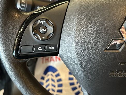 Used 2022 Mitsubishi Eclipse Cross ES image 9