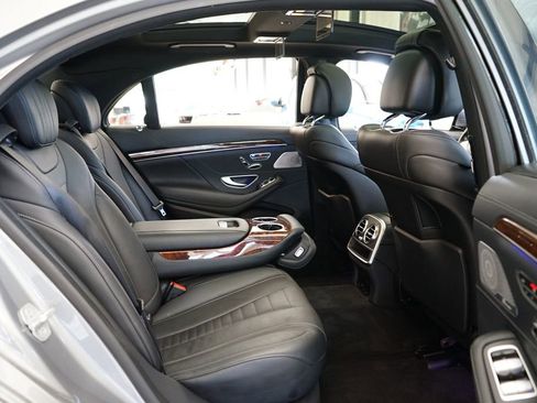 Used 2015 Mercedes-Benz S 550 4MATIC Sedan image 13