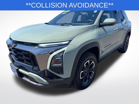 Used 2026 Chevrolet Equinox ACTIV AWD/4WD image 3