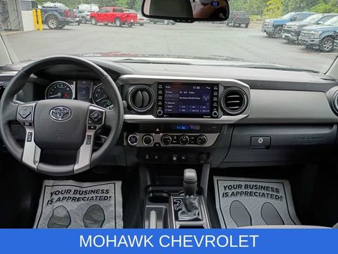 Used 2023 Toyota Tacoma SR5 w/ Technology Package AWD/4WD image 19