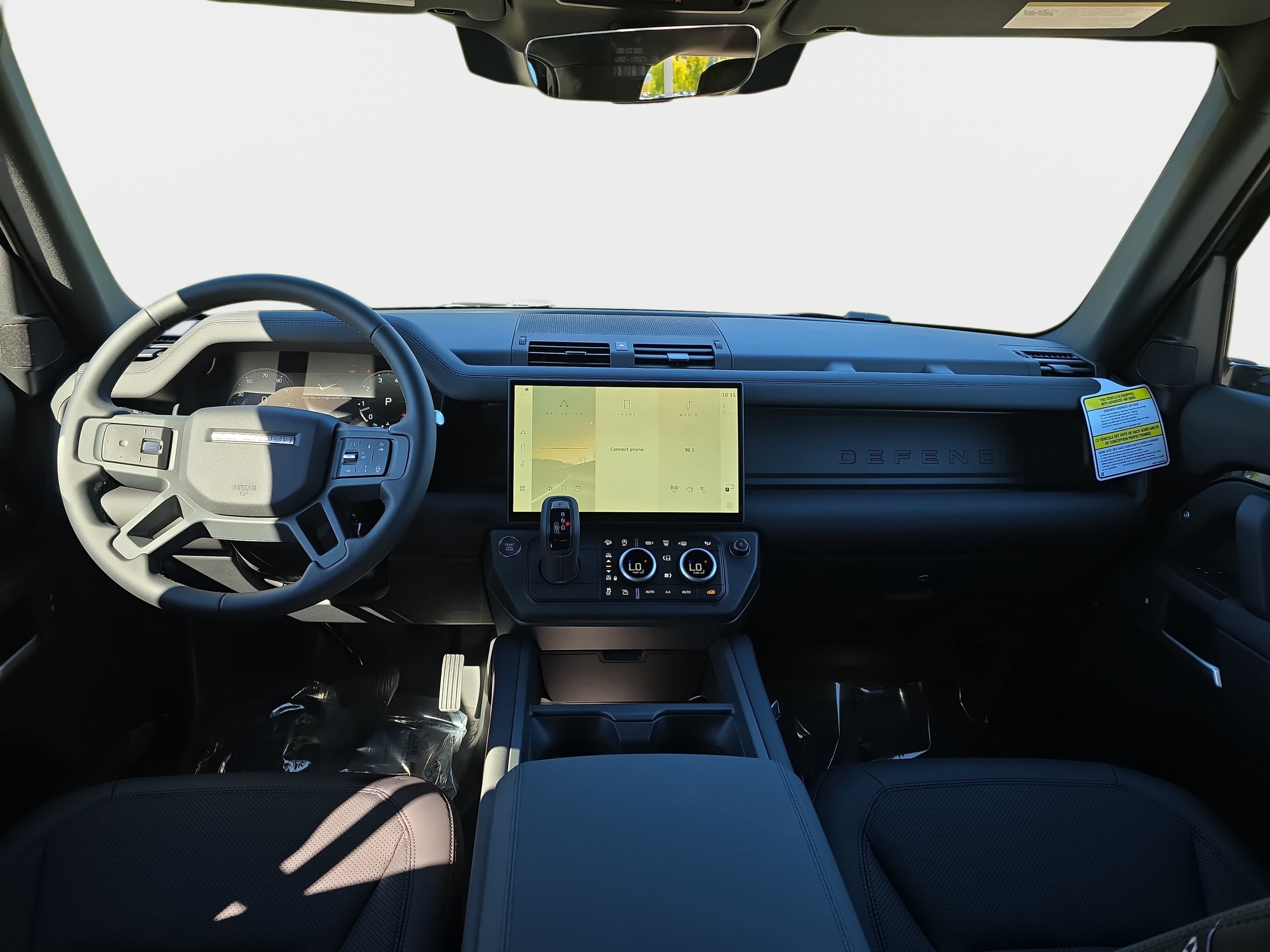 New 2026 Land Rover Defender 110 X-Dynamic SE AWD/4WD image 9