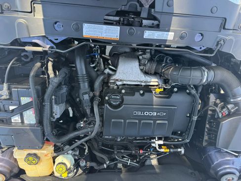 Used 2014 Chevrolet Cruze LT image 26