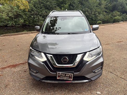 Used 2019 Nissan Rogue SV AWD/4WD image 14