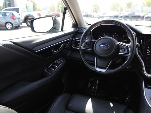 Used 2024 Subaru Outback Limited image 10