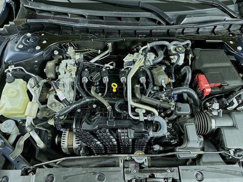 Used 2021 Nissan Altima 2.5 SR w/ SR Premium Package image 38