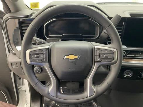 Certified 2023 Chevrolet Silverado 1500 LT AWD/4WD image 11