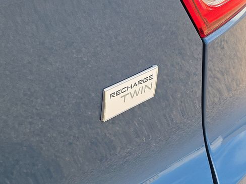 Certified 2023 Volvo XC40 Recharge Core AWD/4WD image 13