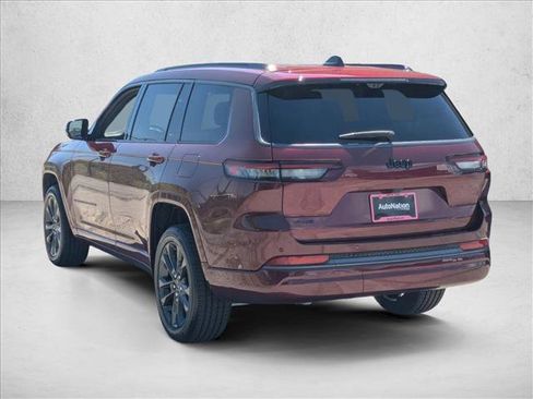 New 2026 Jeep Grand Cherokee L Limited image 9