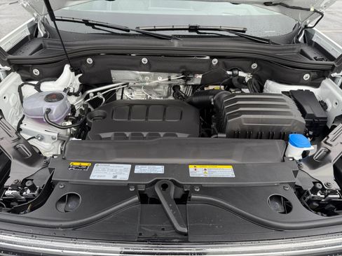 New 2025 Volkswagen Atlas SEL Premium R-Line image 20