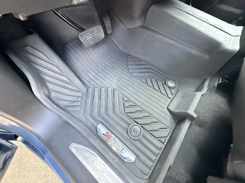 Used 2024 Chevrolet Silverado 1500 RST w/ Z71 Off-Road Package image 13