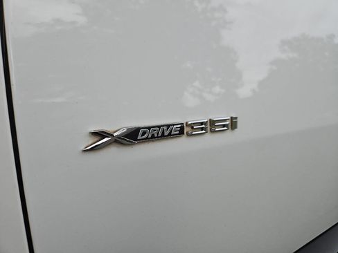 Used 2014 BMW X6 xDrive35i image 9