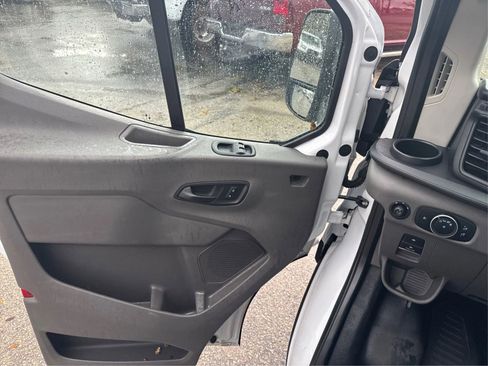 Used 2022 Ford Transit 250 Low Roof RWD image 20
