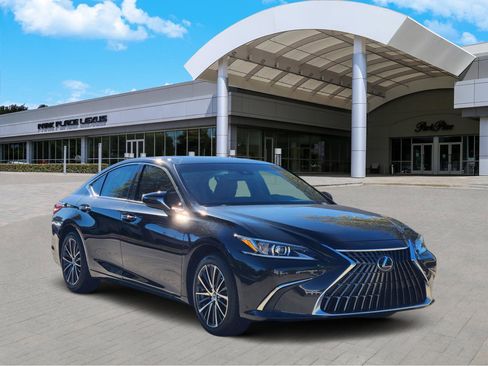 New 2025 Lexus ES 350 w/ Premium Package image 2