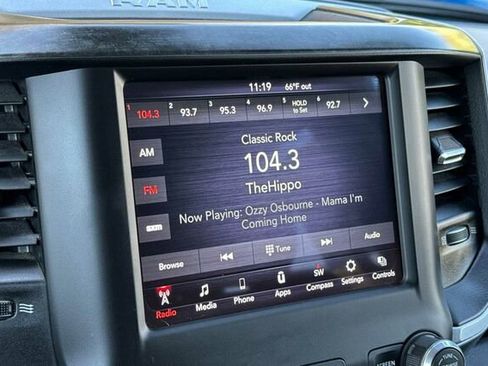 Used 2020 RAM 1500 Big Horn image 17