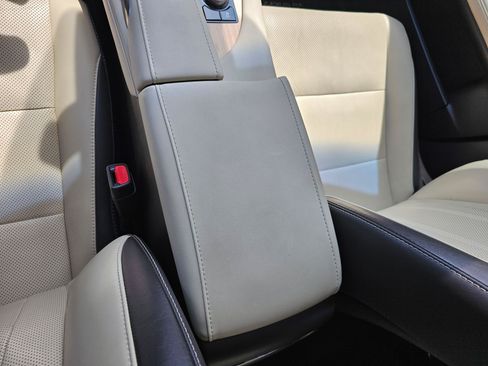 Used 2018 Lexus RX 350 AWD w/ Premium Package image 30
