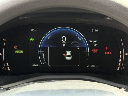 Used 2025 Toyota Camry LE w/ Convenience Package image 16