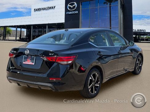 Used 2024 Nissan Sentra SV FWD image 6