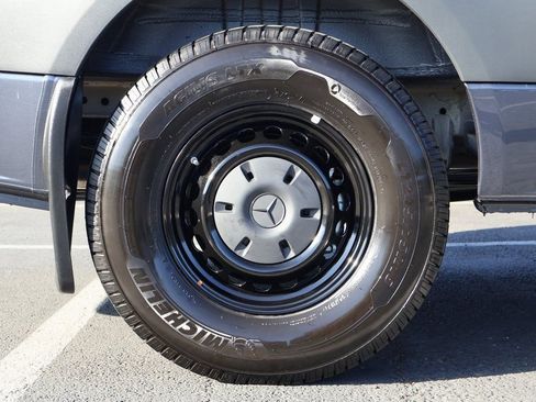 New 2025 Mercedes-Benz Sprinter 2500 image 11