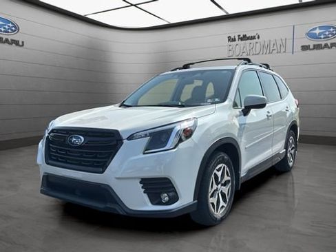 Used 2024 Subaru Forester Premium AWD/4WD image 11