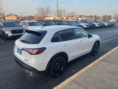 New 2026 Honda HR-V Sport image 5