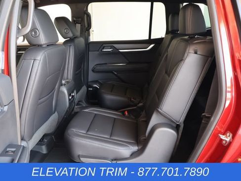 New 2026 GMC Acadia Elevation w/ Black Edition FWD image 17