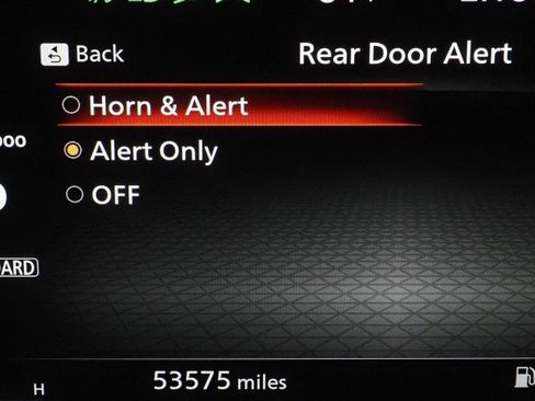 Used 2023 Nissan Pathfinder Platinum FWD image 25